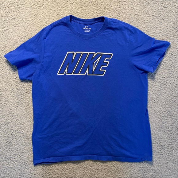 The Nike Tee Nike Center Spell Out Logo Graphic Short Sleeve Blue T-Shirt XL - Picture 1 of 9